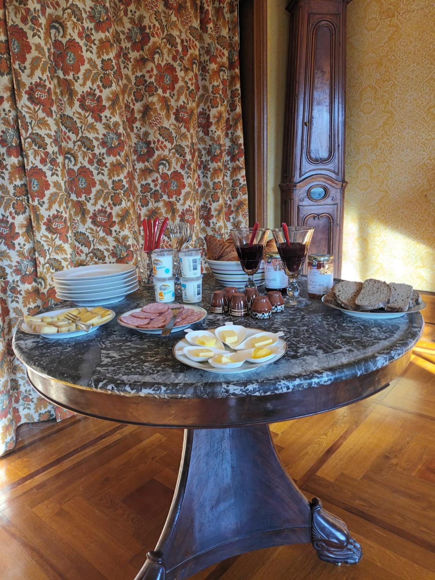 Bed and Breakfast Longue Vue En Арбуа Экстерьер фото